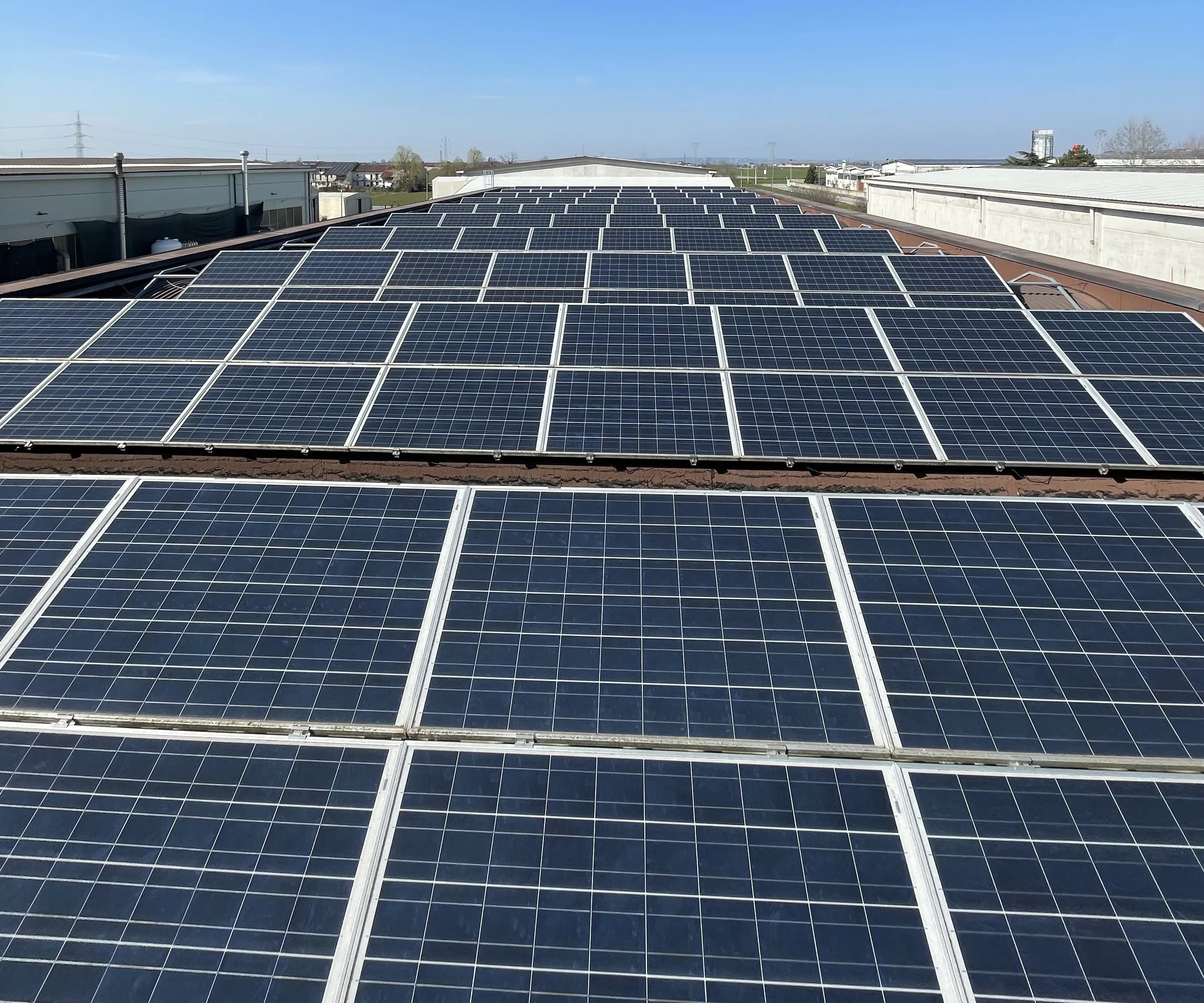 Impianto Fotovoltaico Idealplast