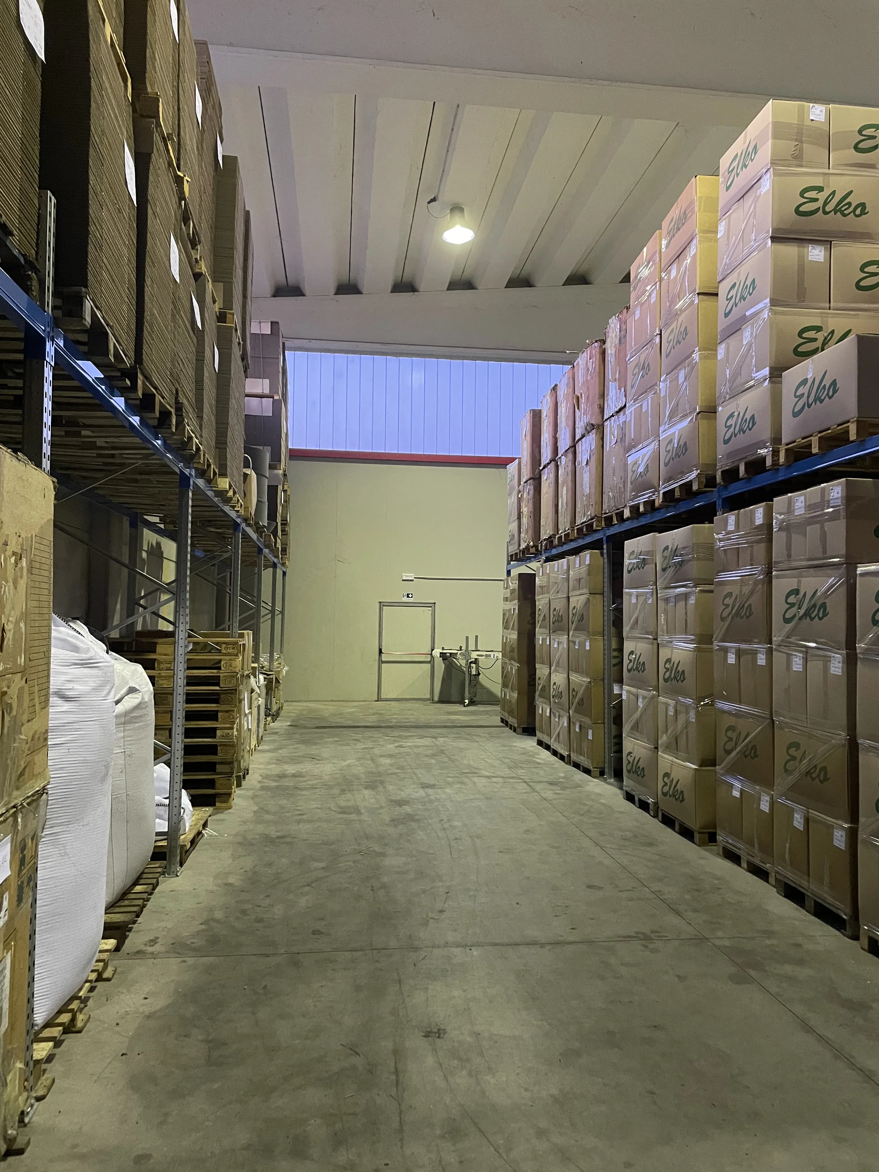 Magazzino Idealplast 3